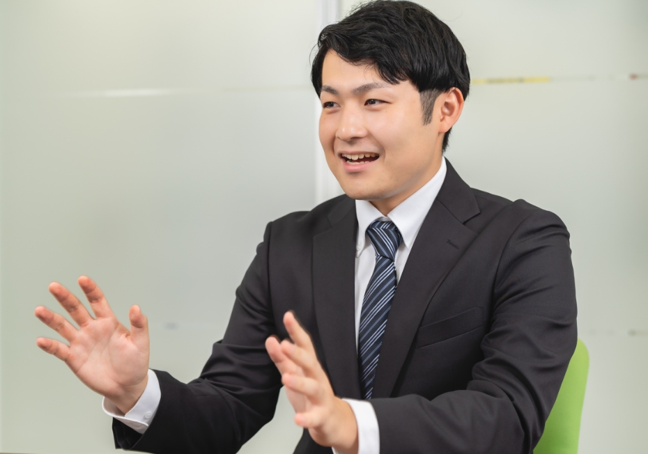 先輩インタビュー